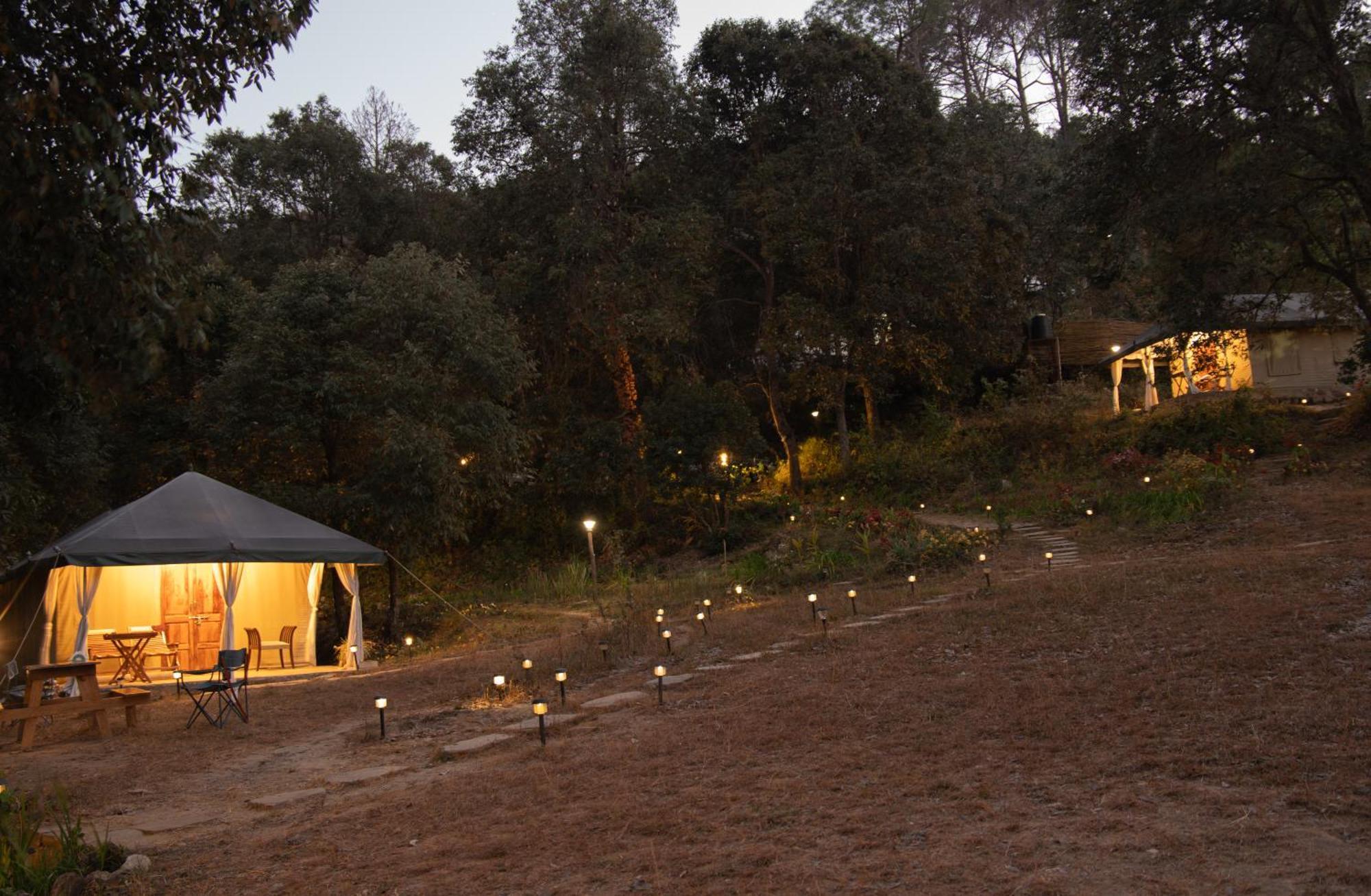 Nayalap - Rural Himalayan Glamping Hotel Shitlakhet Kültér fotó